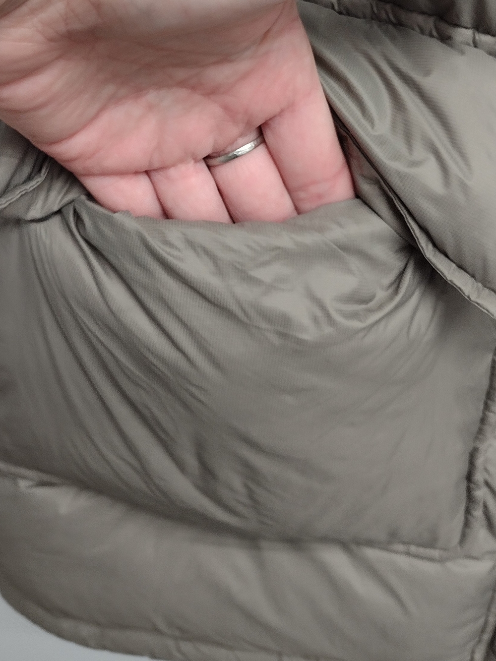 Oak & Fort Taupe Oversized Down Fill Puffer Studio 01 (XS) 700 Fill High Collar - Picture 9 of 15